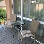Gizella Apartment *